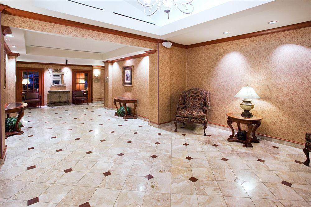 Holiday Inn Express Hotel & Suites Grand Rapids-North By Ihg Walker İç mekan fotoğraf