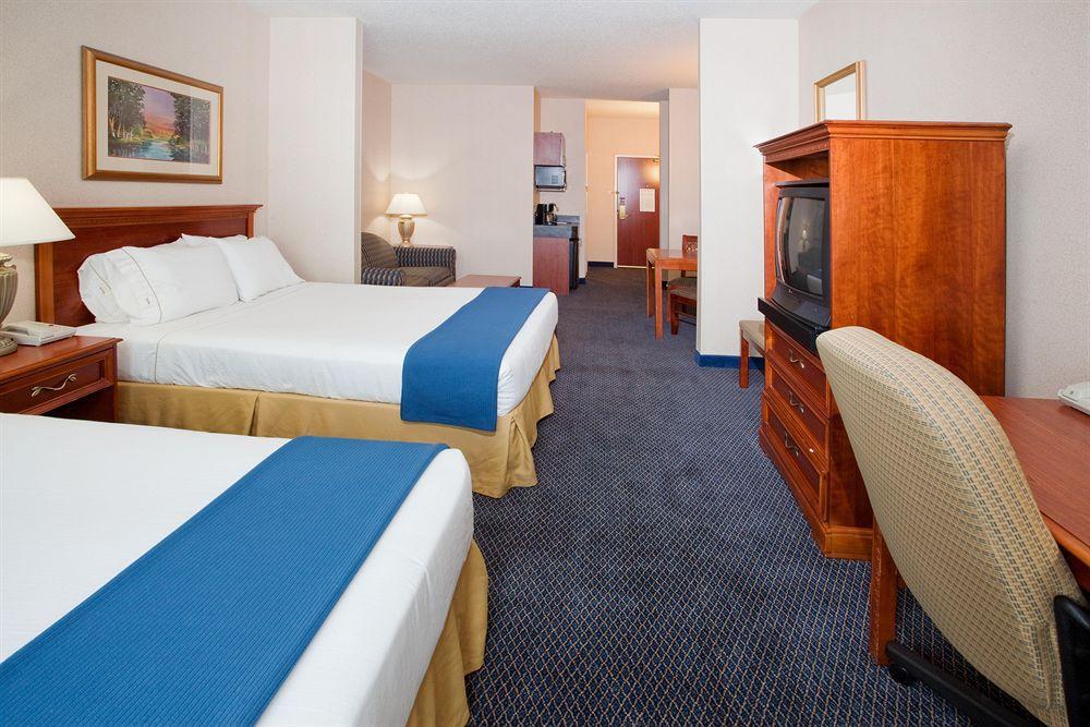 Holiday Inn Express Hotel & Suites Grand Rapids-North By Ihg Walker Oda fotoğraf