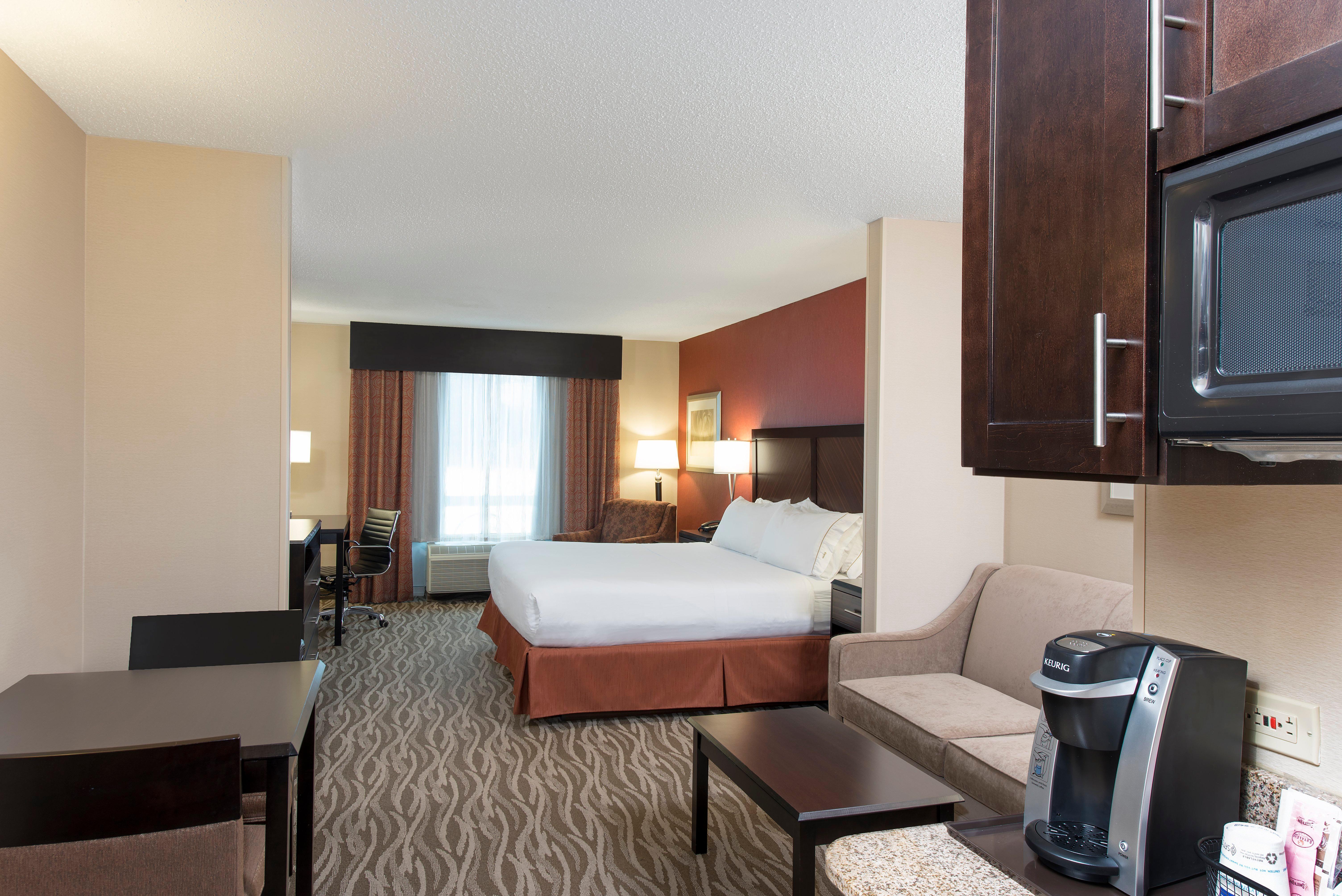 Holiday Inn Express Hotel & Suites Grand Rapids-North By Ihg Walker Dış mekan fotoğraf
