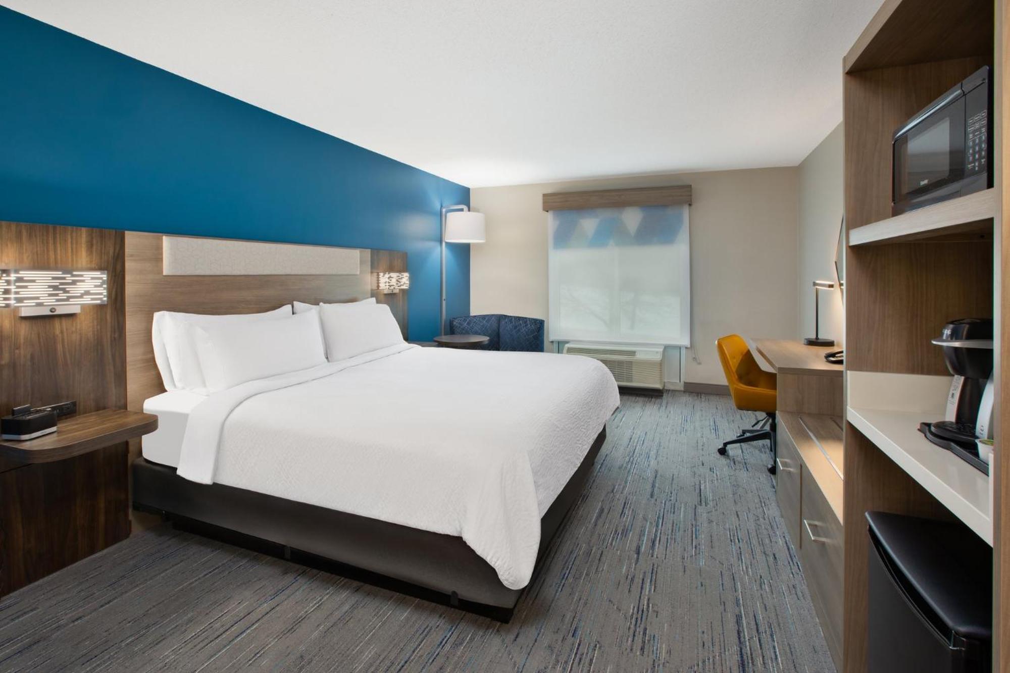 Holiday Inn Express Hotel & Suites Grand Rapids-North By Ihg Walker Dış mekan fotoğraf