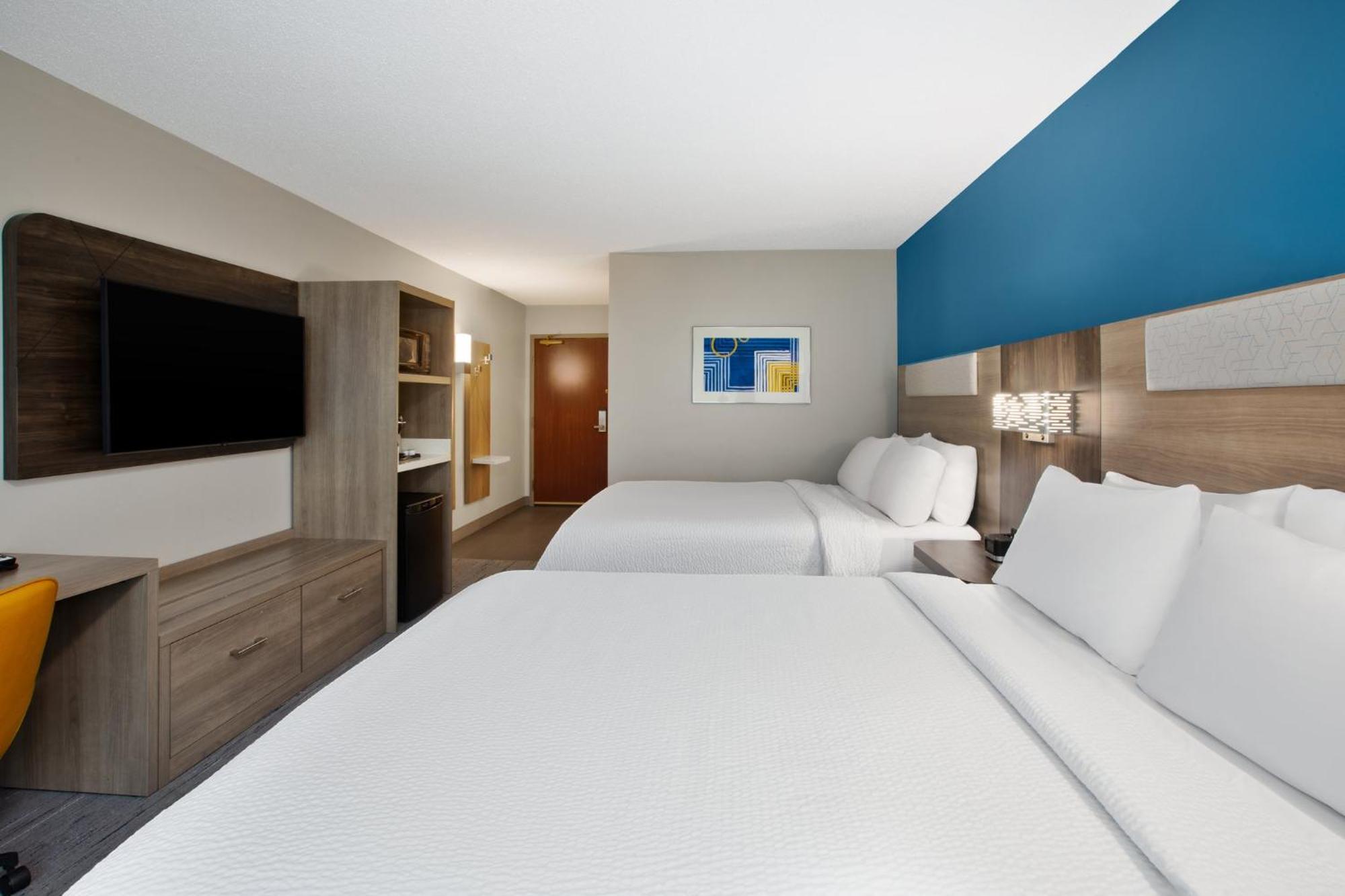 Holiday Inn Express Hotel & Suites Grand Rapids-North By Ihg Walker Dış mekan fotoğraf