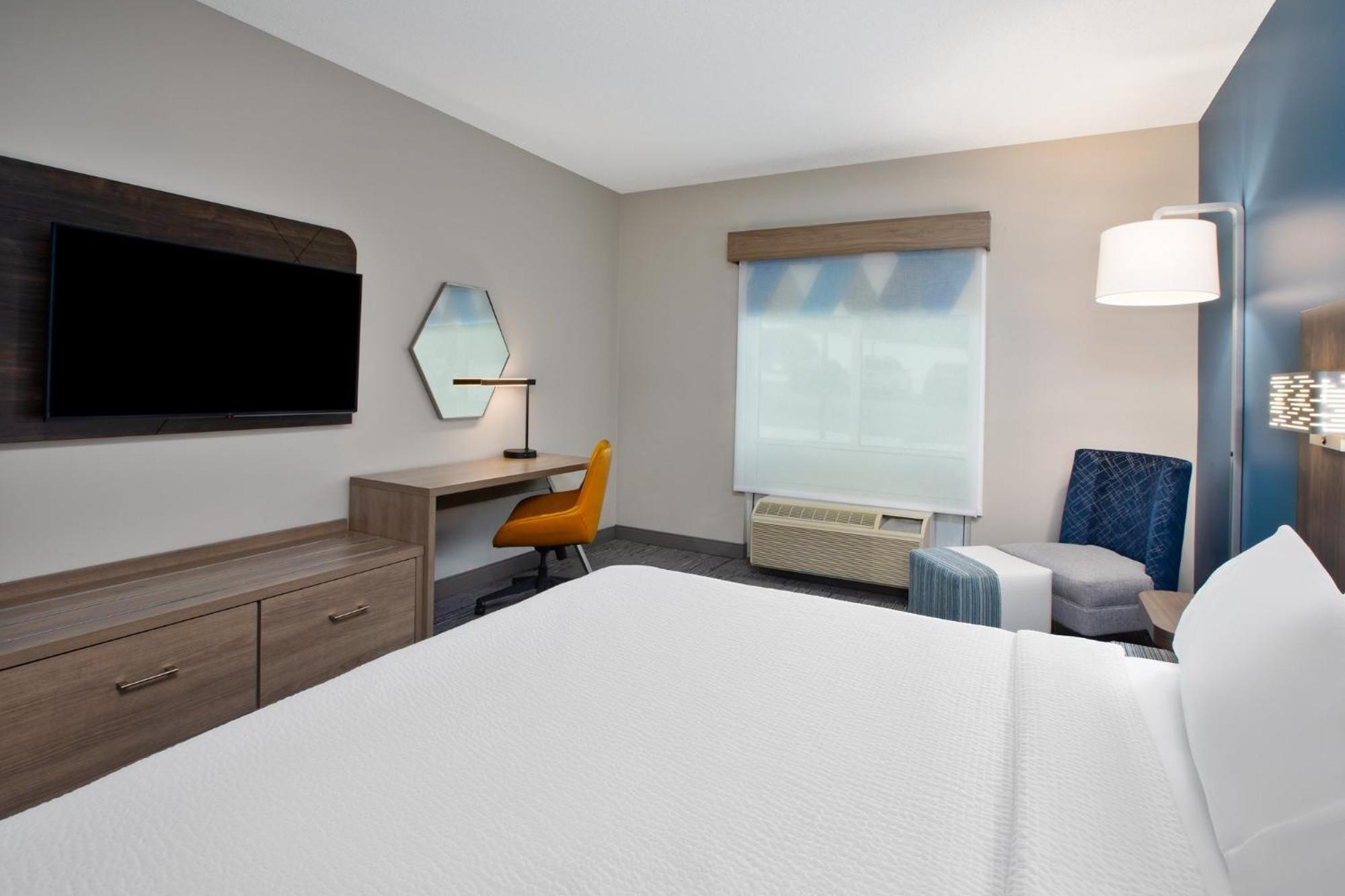 Holiday Inn Express Hotel & Suites Grand Rapids-North By Ihg Walker Dış mekan fotoğraf